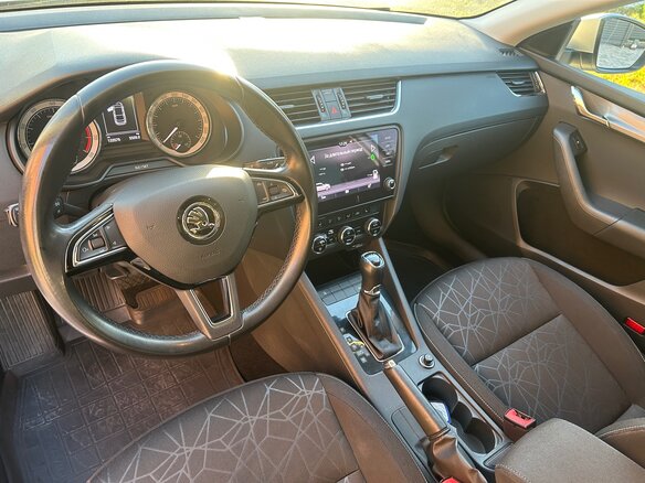 2019 Skoda Octavia III (A7) Рестайлинг, серебристый, 2149000 рублей - вид 10