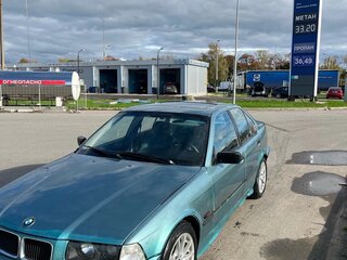 1992 BMW 3 серии 318i III (E36), зелёный, 280000 рублей, вид 3