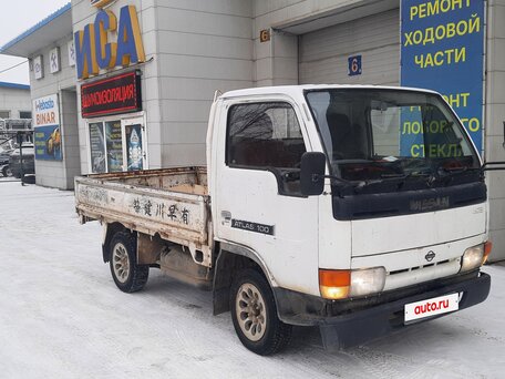 1993 Nissan Atlas, белый, 700000 рублей, вид 4