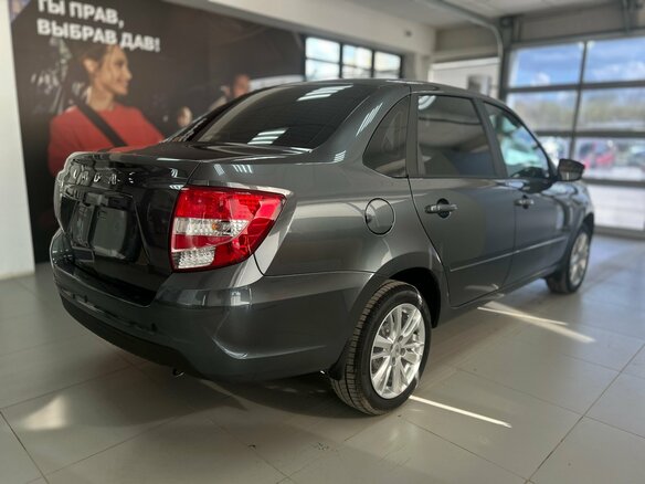 2026 Lada (ВАЗ) Granta I Рестайлинг, серый, 1238000 рублей - вид 11