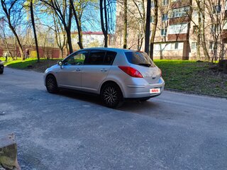 2007 Nissan Tiida I, серебристый, 700000 рублей, вид 3