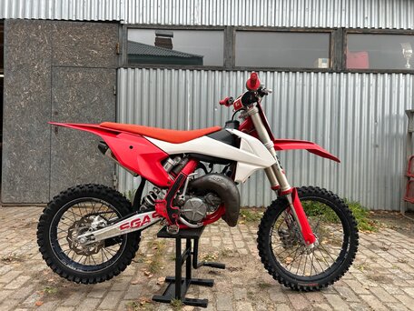 2023 Gas Gas MC, красный, 410000 рублей, вид 2