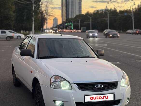 2018 Lada (ВАЗ) Priora I Рестайлинг, белый, 499000 рублей