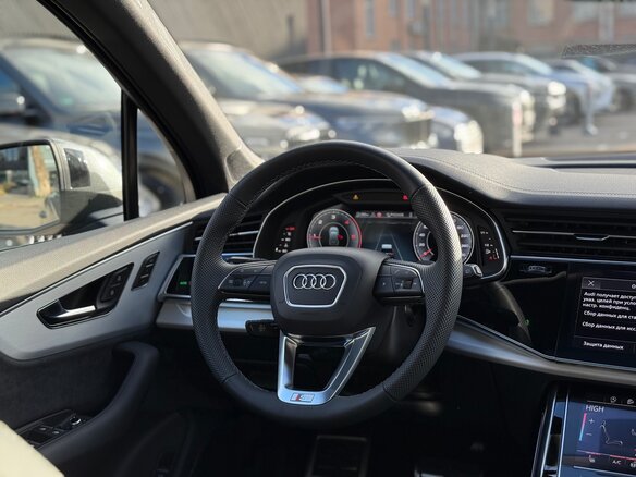 2026 Audi Q7 50 TDI II (4M) Рестайлинг 2, серый, 12790000 рублей - вид 15