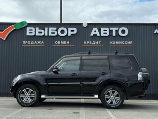 2012 Mitsubishi Pajero IV Рестайлинг 1, чёрный, 2040000 рублей, вид 4