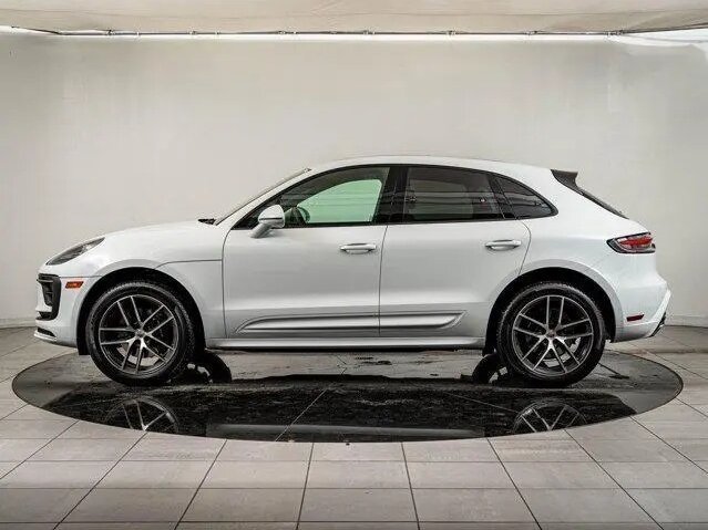 Открыть фотографии: Porsche Macan I Рестайлинг 2