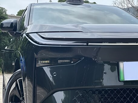 2026 Toyota bZ3X 58.3 kWh, чёрный, 2600757 рублей, вид 4