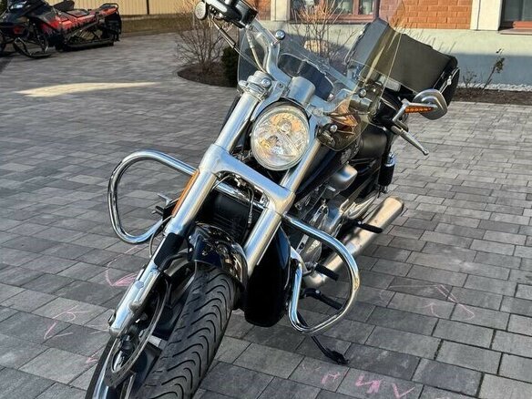 2015 Harley-Davidson V-Rod, пурпурный, 1800000 рублей