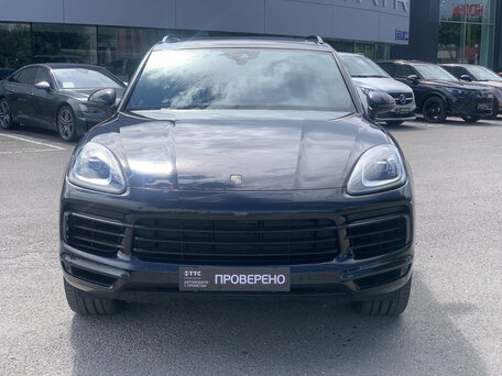 2022 Porsche Cayenne III, чёрный, 8320000 рублей, вид 2