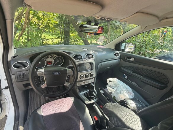 2010 Ford Focus II Рестайлинг, белый, 585000 рублей - вид 13