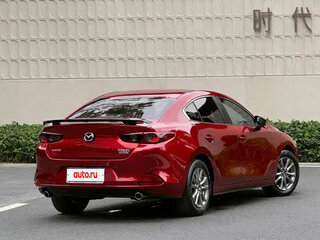 2023 Mazda 3 Axela IV (BP), красный, 1400000 рублей, вид 4