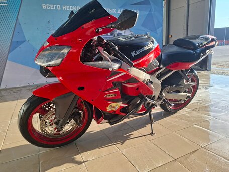 2000 Kawasaki ZX-6 Ninja, красный, 325000 рублей, вид 4