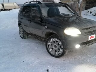 2015 Chevrolet Niva I Рестайлинг, чёрный, 620000 рублей, вид 1