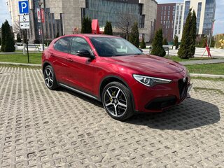 2018 Alfa Romeo Stelvio I, красный, 3500000 рублей, вид 2