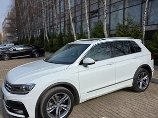 2019 Volkswagen Tiguan II, белый, 3160000 рублей, вид 1