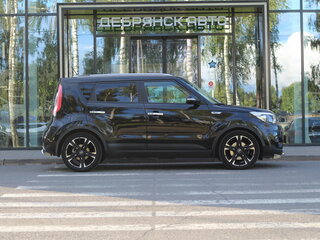 2018 Kia Soul II Рестайлинг, чёрный, 1650000 рублей, вид 3