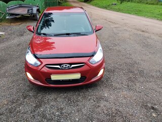 2011 Hyundai Solaris I, красный, 850000 рублей, вид 1