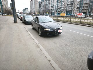 2002 Alfa Romeo 147 I, чёрный, 300000 рублей, вид 2