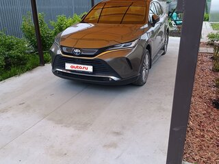 2021 Toyota Harrier IV (XU80), зелёный, 4500000 рублей, вид 1