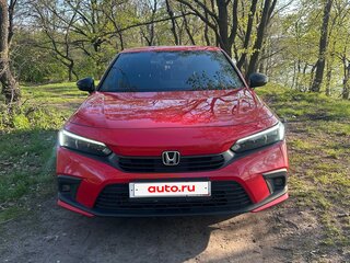 2021 Honda Civic XI, красный, 2890000 рублей, вид 1