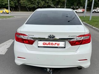 2014 Toyota Camry VII (XV50), белый, 2100000 рублей, вид 4