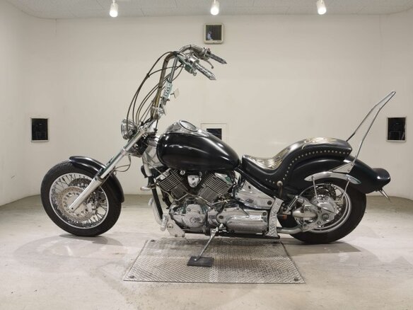 2003 Yamaha XVS1100, чёрный, 394000 рублей