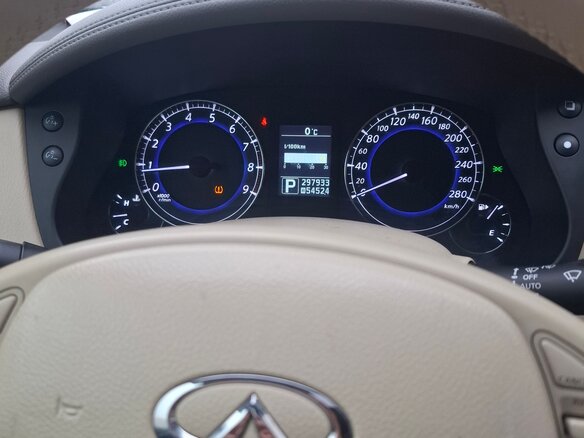 2013 Infiniti EX25 I (J50), белый, 1650000 рублей - вид 7