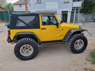 2008 Jeep Wrangler III (JK), жёлтый, 4050000 рублей, вид 5