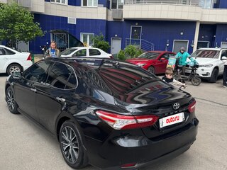2022 Toyota Camry VIII (XV70) Рестайлинг, чёрный, 2550000 рублей, вид 3