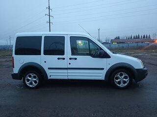 2009 Ford Tourneo Connect I Рестайлинг, белый, 800000 рублей, вид 2