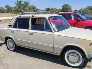 1979 Lada (ВАЗ) 21011, бежевый, 160000 рублей, вид 3