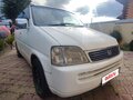 2000 Honda Stepwgn I Рестайлинг, белый, 333000 рублей