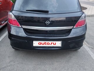 2011 Opel Astra H Рестайлинг, чёрный, 525000 рублей, вид 2