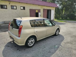 2000 Toyota Opa I, серебристый, 345000 рублей, вид 3