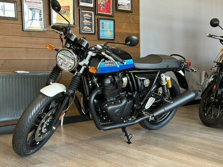 2025 Royal Enfield Continental GT, чёрный, 741000 рублей, вид 3
