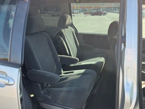 2001 Mazda MPV II (LW), серебристый, 400000 рублей - вид 20