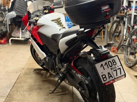 2011 Honda CBR 600F, белый, 580000 рублей, вид 4