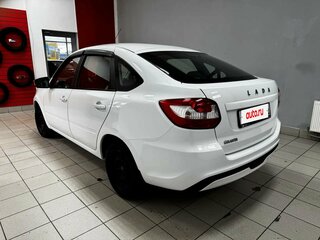 2022 Lada (ВАЗ) Granta I Рестайлинг, белый, 680000 рублей, вид 4