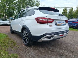 2024 Lada (ВАЗ) Vesta SW Cross I Рестайлинг (NG), белый, 1190000 рублей, вид 4