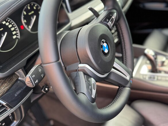 2016 BMW X6 30d II (F16), чёрный, 3959000 рублей - вид 9