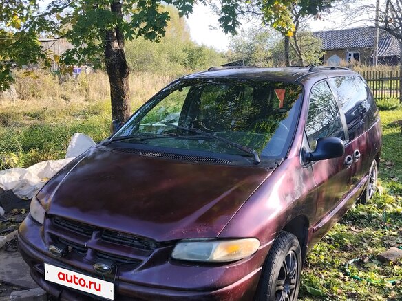 2000 Dodge Caravan III, пурпурный, 200000 рублей - вид 1
