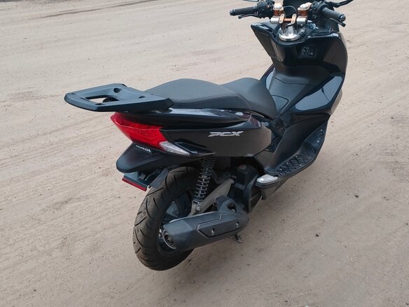 2016 Honda PCX 125, чёрный, 199000 рублей - вид 5