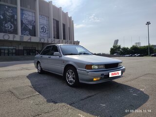 1990 Mitsubishi Galant VI, серый, 480000 рублей, вид 3