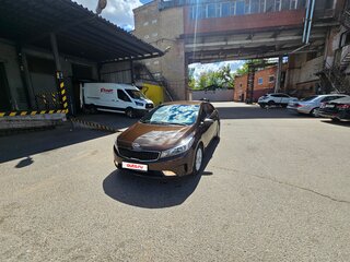 2018 Kia Cerato III Рестайлинг (Classic), коричневый, 1400000 рублей, вид 2