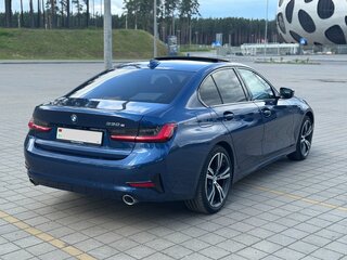 2020 BMW 3 серии 330e VII (G2x), голубой, 3537546 рублей, вид 5
