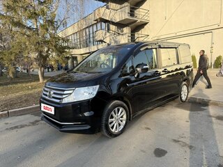 2014 Honda Stepwgn IV Рестайлинг, чёрный, 1499990 рублей, вид 2