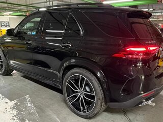 2025 Mercedes-Benz GLE 450 II (V167) Рестайлинг, чёрный, 14960000 рублей, вид 4