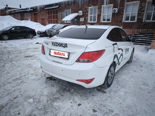 2016 Hyundai Solaris I Рестайлинг, белый, 500000 рублей, вид 3