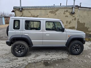 2024 Suzuki Jimny IV, серый, 3990000 рублей, вид 5