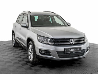 2016 Volkswagen Tiguan I Рестайлинг, серебристый, 1185000 рублей, вид 3